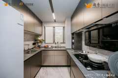 该区域汇集了上海合生汇、上海万达贸易广场、